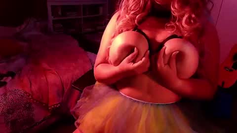 CeeCee online show from 09-14-25, 09:47