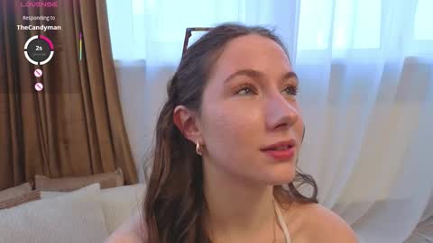 Josie Manesi online show from 02-13-26, 06:09