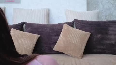Snapshot of cel1ne_secret chatting on 04-27-26, 06:22 Josie Manesi online show from 04-27-26, 06:22