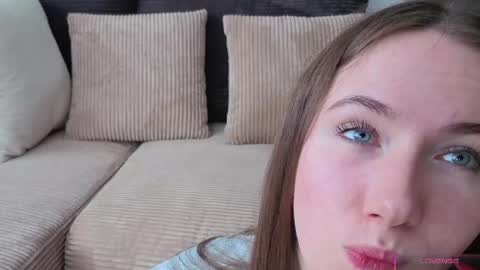 Snapshot of cel1ne_secret chatting on 05-01-26, 06:07 Josie Manesi online show from 05-01-26, 06:07