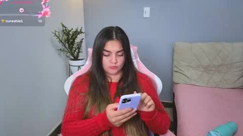 Snapshot of celeste_1star chatting on 09-13-25, 12:54 celeste_1star online show from 09-13-25, 12:54