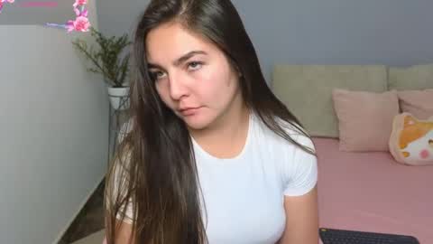 Snapshot of celeste_1star chatting on 09-14-25, 12:32 celeste_1star online show from 09-14-25, 12:32