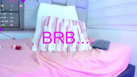 Snapshot of celeste_chic chatting on 03-05-25, 02:56 celeste_chic online show from 03-05-25, 02:56