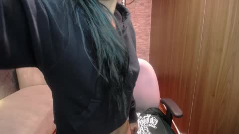 Snapshot of celeste_fioree chatting on 05-10-26, 12:54 celeste_fioree online show from 05-10-26, 12:54