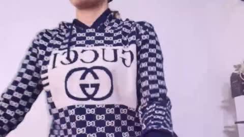 Snapshot of celeste_moonx chatting on 10-15-25, 11:54 Celeste online show from 10-15-25, 11:54