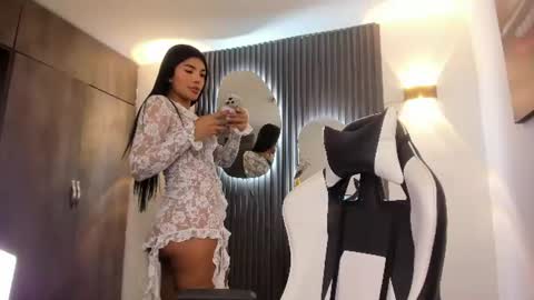 Snapshot of celeste_pervert chatting on 06-13-26, 01:31 mia sofiabohorquez INSTAGRAM online show from 06-13-26, 01:31