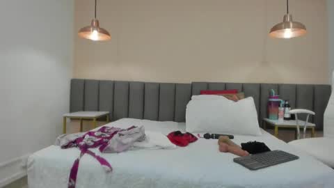 celeste_smmith_ online show from 02-25-25, 03:20