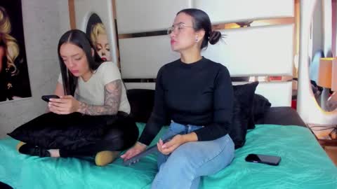 Snapshot of celeste_starsss chatting on 10-15-25, 09:37 celeste_starsss online show from 10-15-25, 09:37