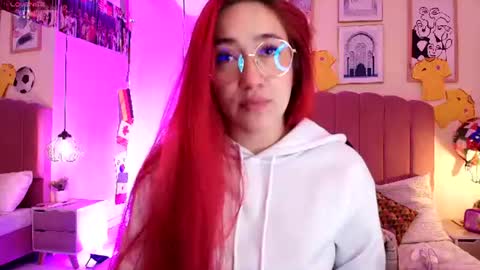 Snapshot of celestee15_ chatting on 06-22-26, 11:18 Celeste online show from 06-22-26, 11:18