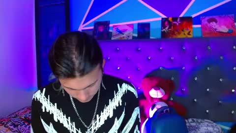 I am Valentinn online show from 02-03-26, 05:29