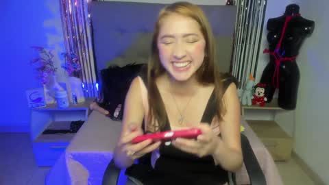 CelestheJones online show from 02-08-25, 06:54