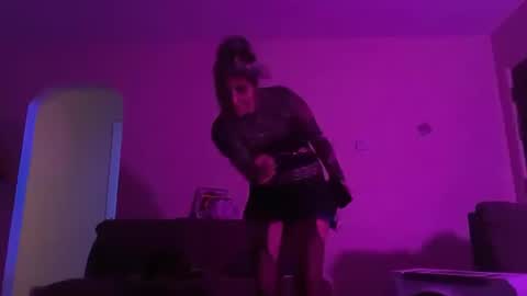 Snapshot of celestialillusions777 chatting on 10-18-25, 07:20 celestialillusions777 online show from 10-18-25, 07:20