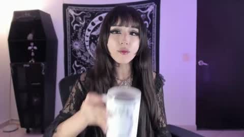   online show from 07-25-26, 02:53