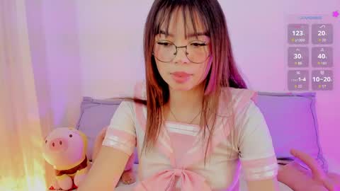 Snapshot of celestte_ruizz chatting on 06-01-26, 12:34 700 110 p online show from 06-01-26, 12:34