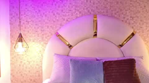 celestte_sm online show from 05-10-26, 07:08