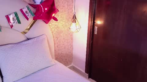 celestte_sm online show from 06-24-26, 07:13