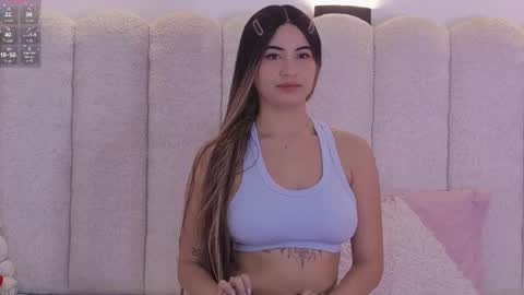 celestte_vanegas online show from 05-11-26, 06:05