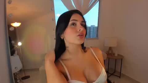 Ari online show from 09-23-25, 09:07