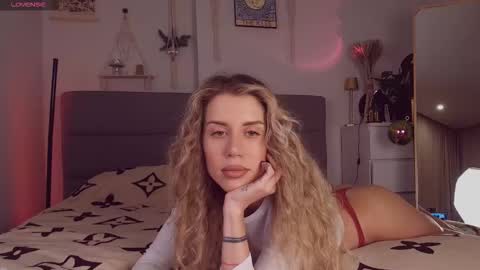 Snapshot of celin_summer chatting on 01-07-26, 03:58 Celin online show from 01-07-26, 03:58