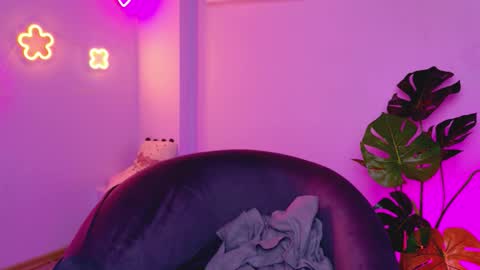  Celine  online show from 03-01-26, 04:03