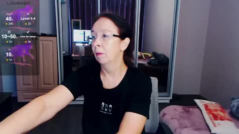 Snapshot of celine_faer1 chatting on 05-25-26, 05:57 Celine online show from 05-25-26, 05:57