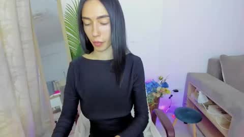 Snapshot of celine_roxelle chatting on 09-12-25, 02:28 Celine Roxelle online show from 09-12-25, 02:28