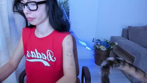 Snapshot of celine_roxelle chatting on 09-16-25, 01:56 Celine Roxelle online show from 09-16-25, 01:56
