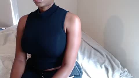 Celine Costas online show from 09-27-25, 05:51