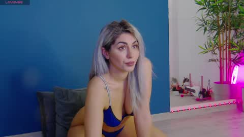 Snapshot of celinemeyerr chatting on 05-13-26, 05:16 CelineMeyer online show from 05-13-26, 05:16