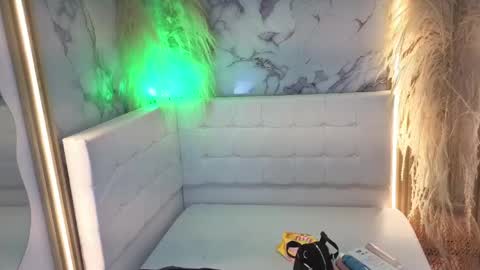 Cerecita  online show from 04-18-26, 01:20