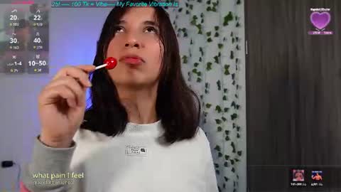 Snapshot of cerecitaqueen chatting on 06-12-26, 06:51 Cerecita online show from 06-12-26, 06:51