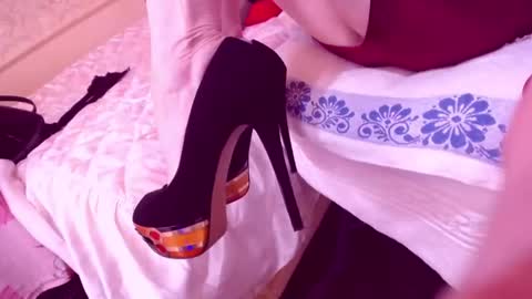 Cerise online show from 02-19-25, 12:57