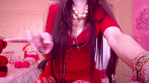 Cerise online show from 02-26-25, 12:38