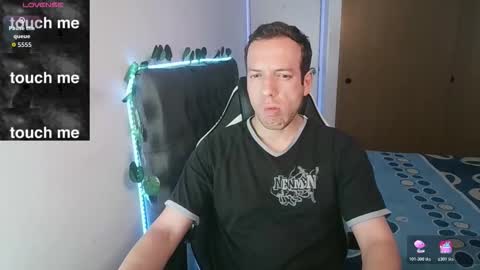 Cerso online show from 10-20-25, 04:24