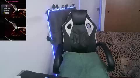 Cerso online show from 11-27-25, 03:25