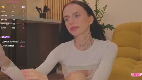 Livia online show from 07-17-26, 11:20