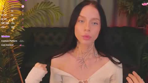 Snapshot of ceserisu chatting on 11-15-25, 10:04 Casey online show from 11-15-25, 10:04