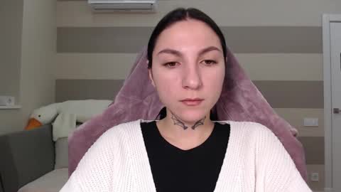 Kate online show from 02-20-25, 07:01