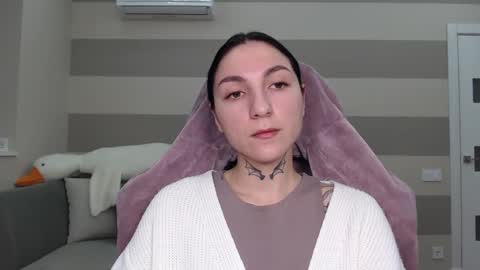 Kate online show from 02-21-25, 07:12