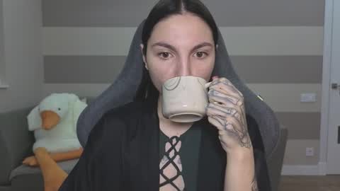 Kate online show from 09-11-25, 05:51