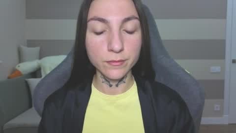 Kate online show from 05-18-26, 05:57