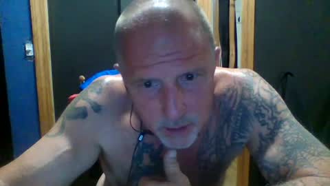 Snapshot of chadsters123 chatting on 06-25-26, 04:45 chadsters123 online show from 06-25-26, 04:45