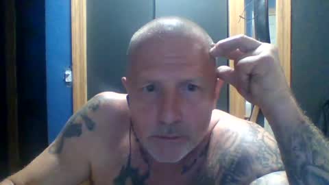 Snapshot of chadsters123 chatting on 07-01-26, 11:26 chadsters123 online show from 07-01-26, 11:26