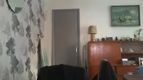 Snapshot of champers37 chatting on 01-09-25, 11:58 Champers online show from 01-09-25, 11:58