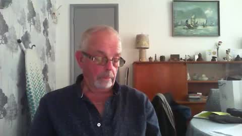 Champers online show from 05-25-26, 01:28