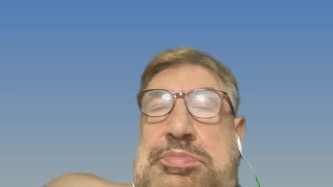 Snapshot of champsex305610 chatting on 02-25-25, 06:53 champsex305610 online show from 02-25-25, 06:53