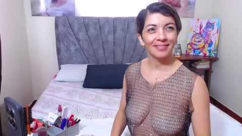 Snapshot of chanel_joliee chatting on 07-20-26, 01:24 chanel online show from 07-20-26, 01:24