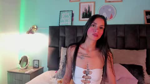 C H A N E L online show from 03-06-25, 03:13