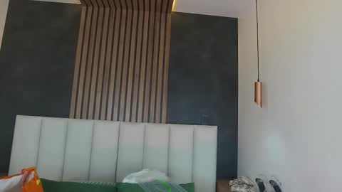 C H A N E L online show from 01-09-26, 08:43