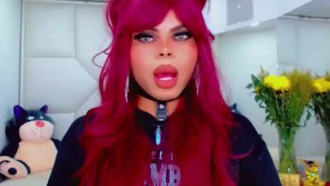 Snapshot of chanells chatting on 12-16-25, 04:39 chanell online show from 12-16-25, 04:39